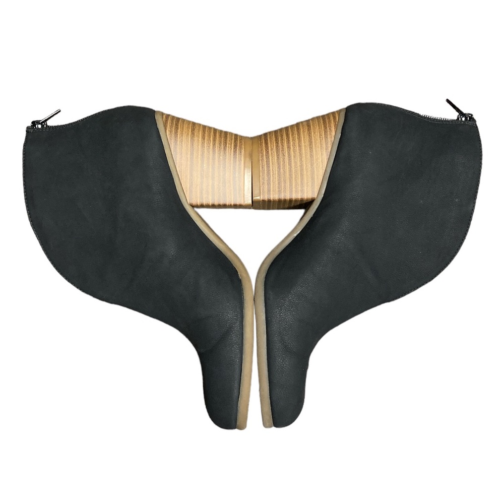 A2 by Aerosoles Ankle Boots - Picture 6 of 6